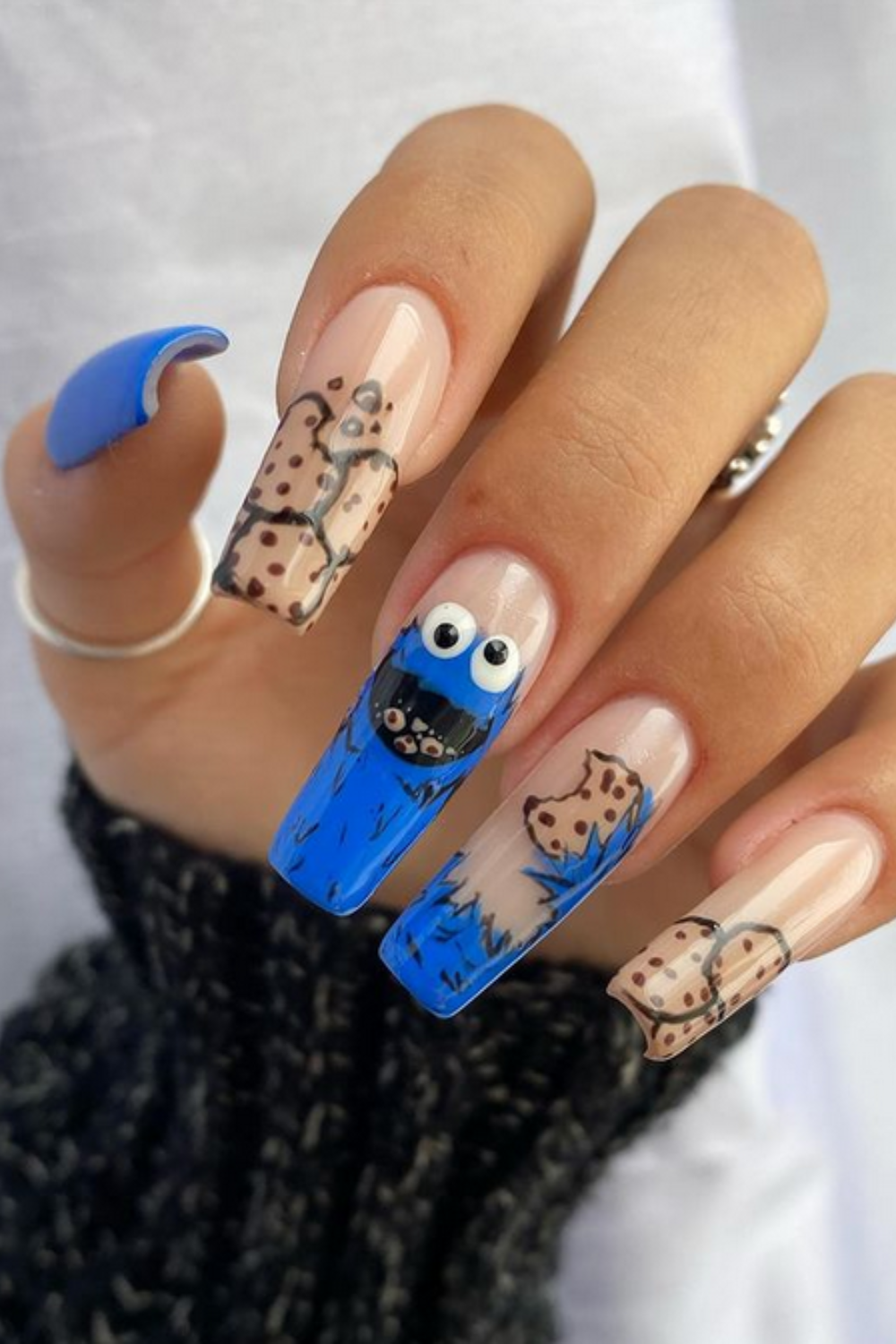 30 Cookie Monster nails for a sweet manicure - The Beauty Pursuit